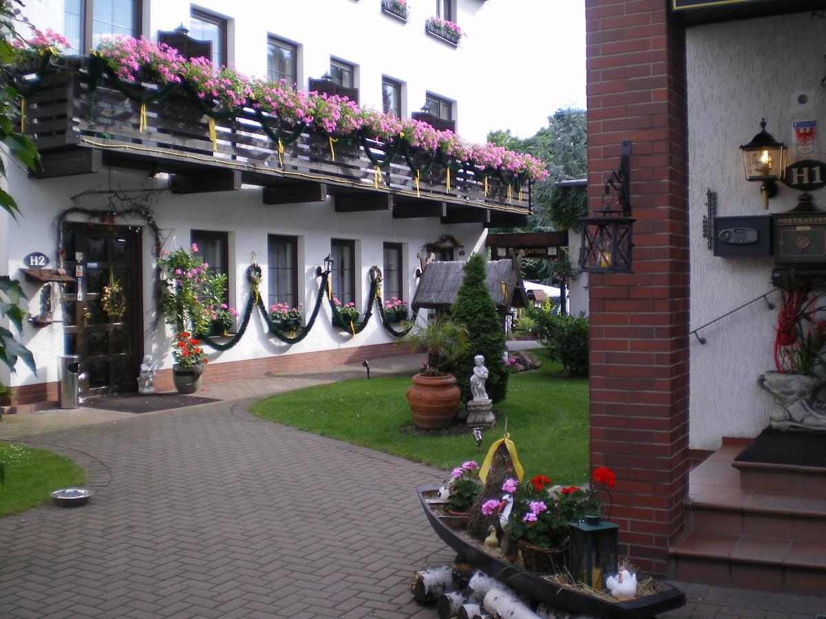 Hotel Am Berg Spremberg Ngoại thất bức ảnh