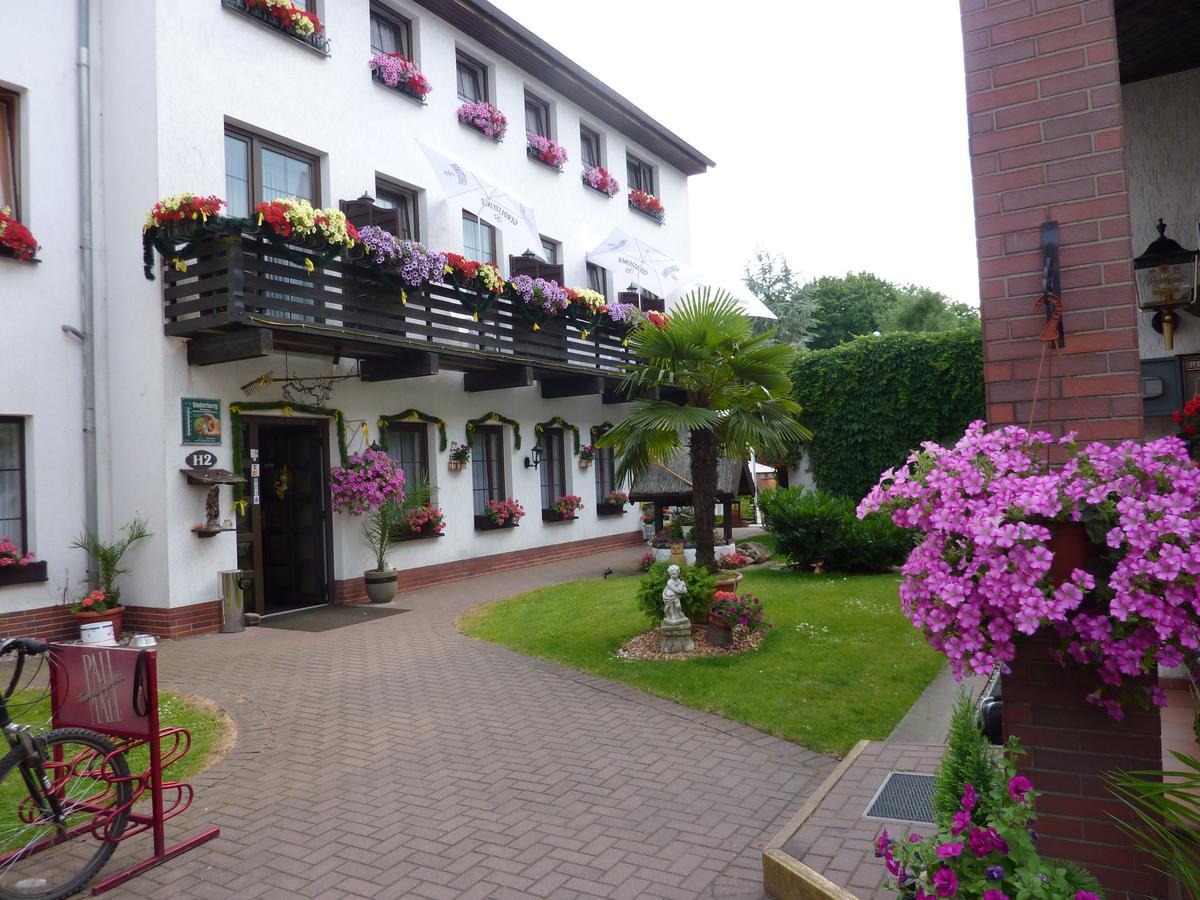 Hotel Am Berg Spremberg Ngoại thất bức ảnh